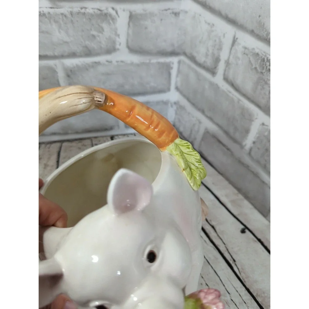 Fitz & Loyd Classics French Market Ceramic Pig Basket veggies 1993 vintage CHIPS